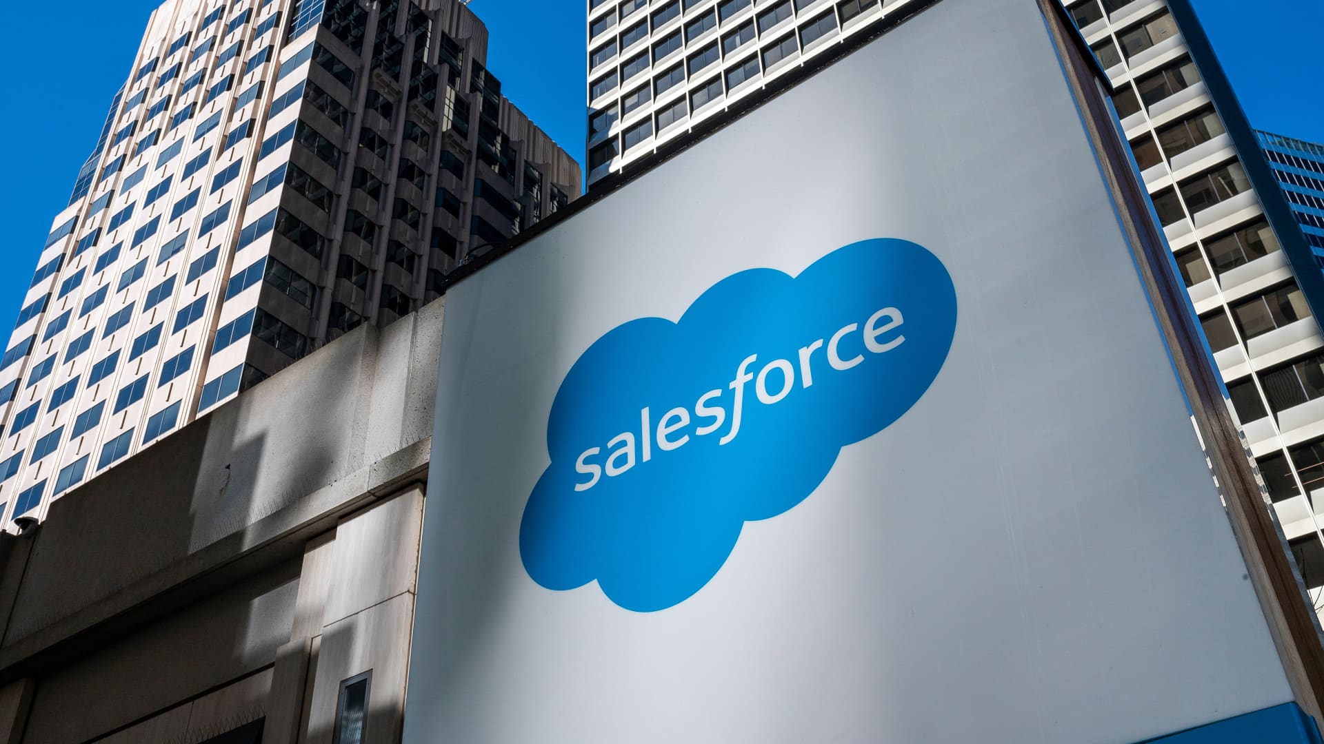 Salesforce’s soft guidance gives the skeptics more fuel. Here’s why we are hanging on Salesforce’s soft guidance gives the skeptics more fuel. Here’s why we are hanging on