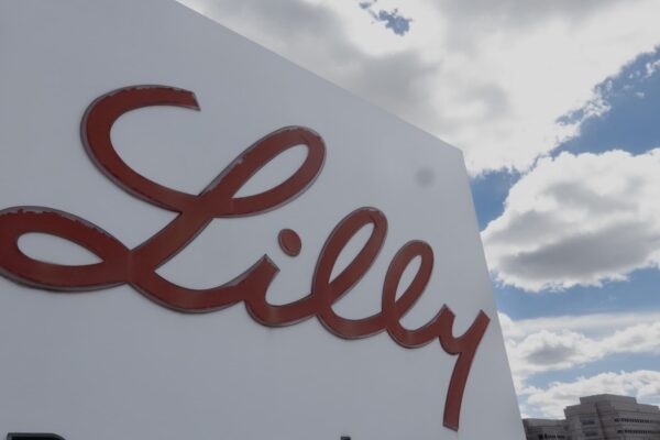 Eli Lilly obesity pill beats Novo Nordisk drug in diabetes trial Eli Lilly obesity pill beats Novo Nordisk drug in diabetes trial