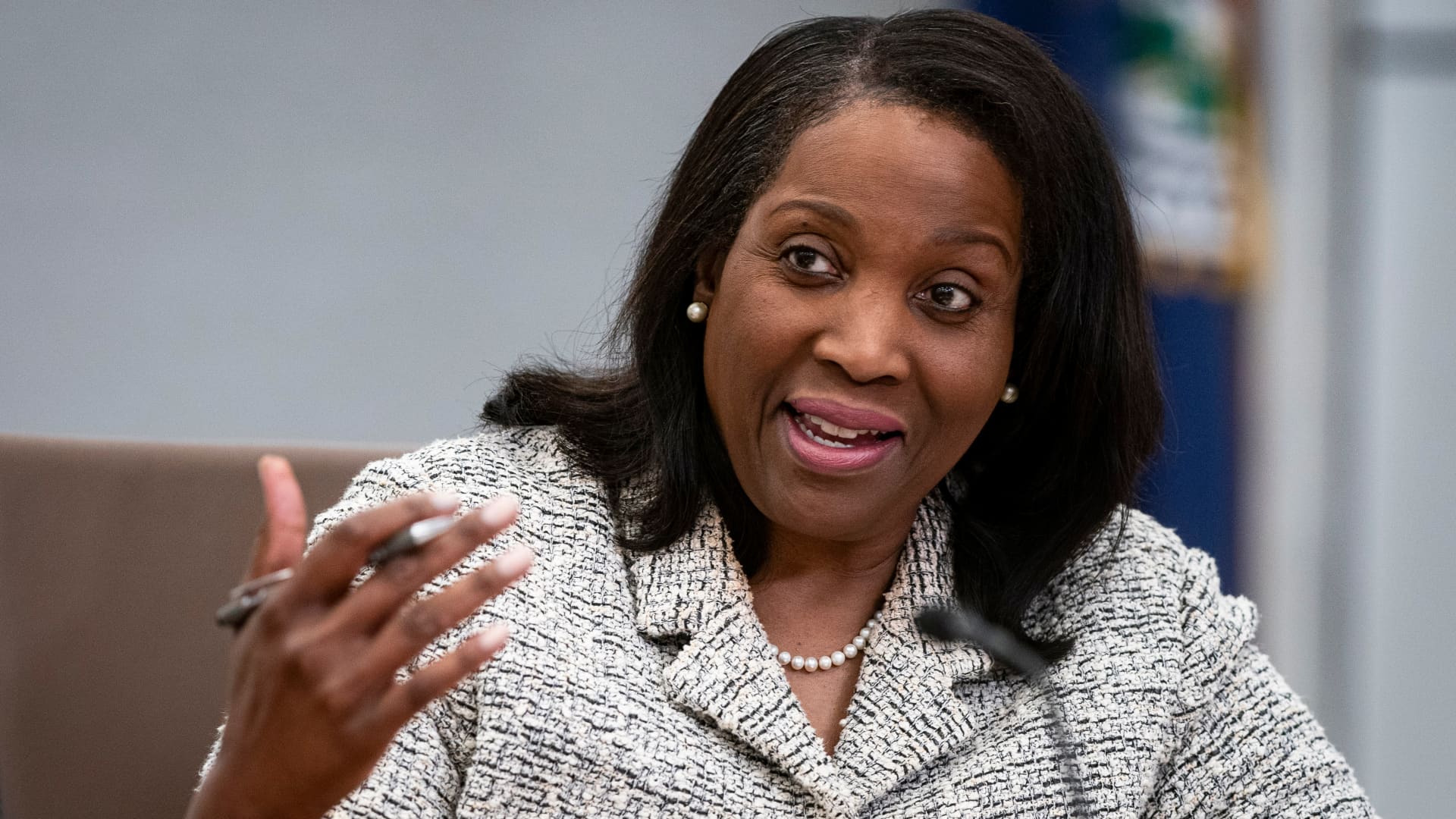 Economists defend Fed’s Lisa Cook against Trump firing bid Economists defend Fed’s Lisa Cook against Trump firing bid