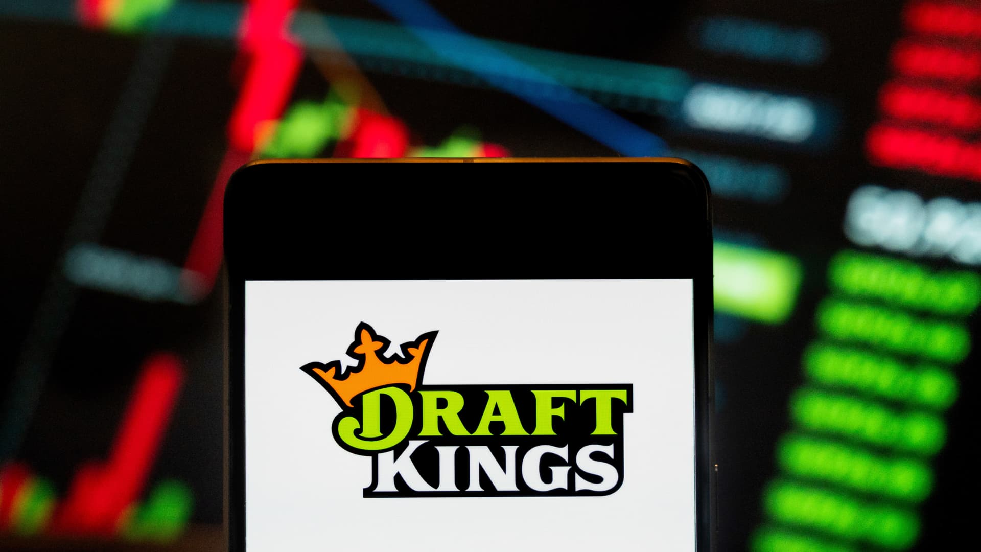 Massive Powerball jackpot means big boost for DraftKings Massive Powerball jackpot means big boost for DraftKings
