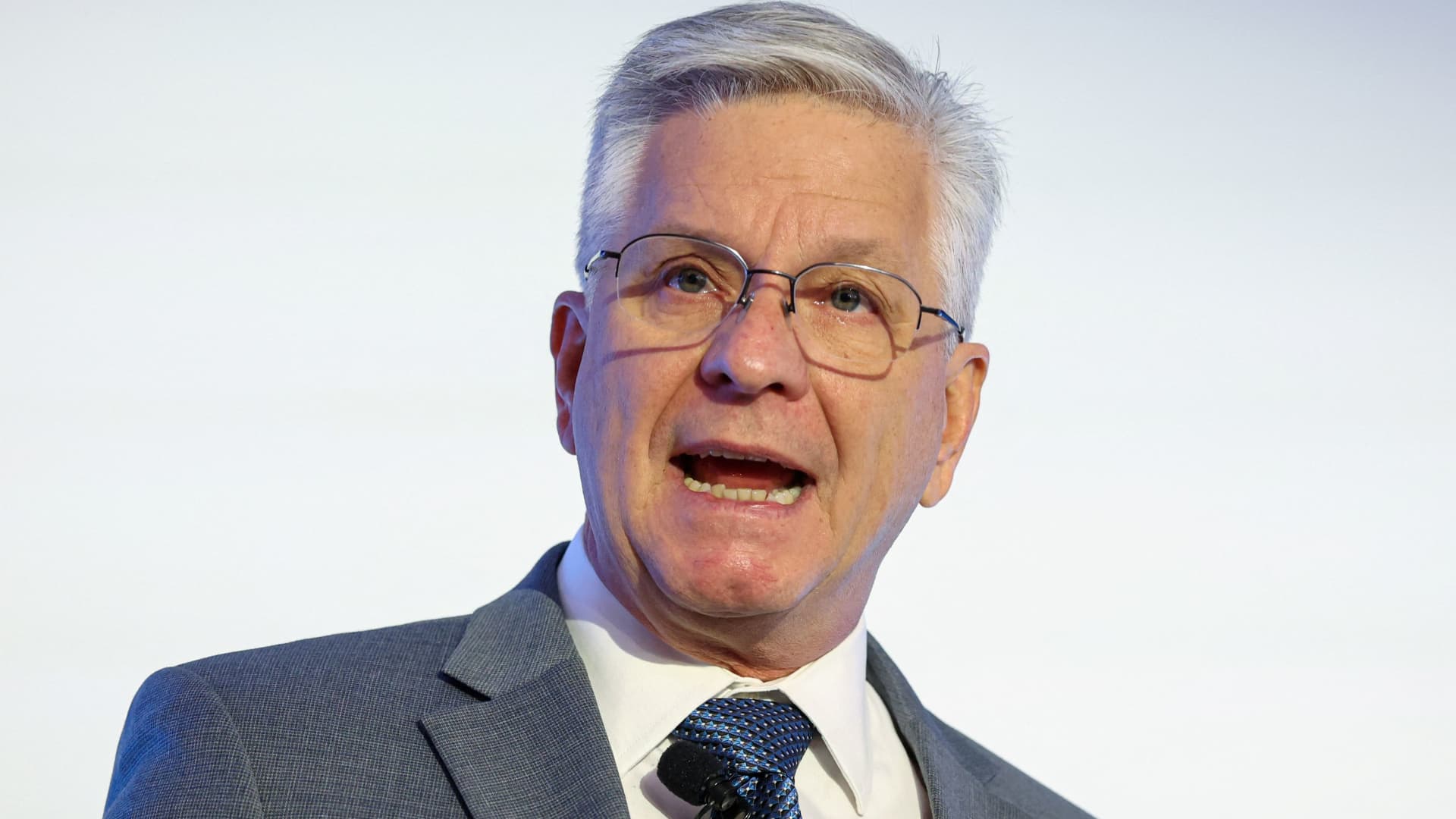 Waller, in the running for chair, says Fed should cut in September Waller, in the running for chair, says Fed should cut in September