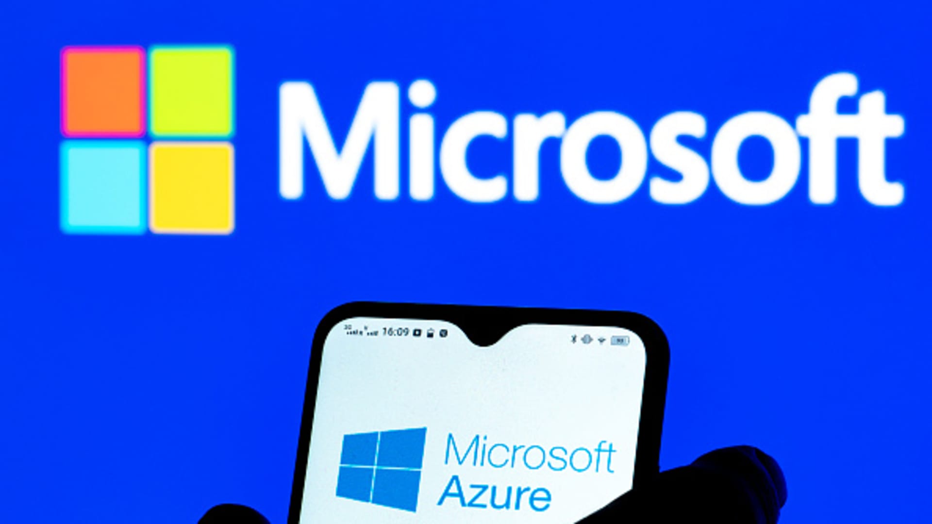 Microsoft Azure cloud computing service disrupted Red Sea fiber cuts Microsoft Azure cloud computing service disrupted Red Sea fiber cuts