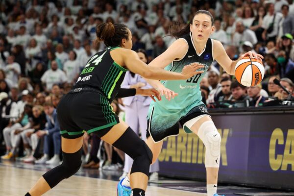 Versant adds WNBA media deal to its growing sports portfolio