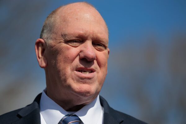 White House stands by Homan amid FBI cash reports White House stands by Homan amid FBI cash reports