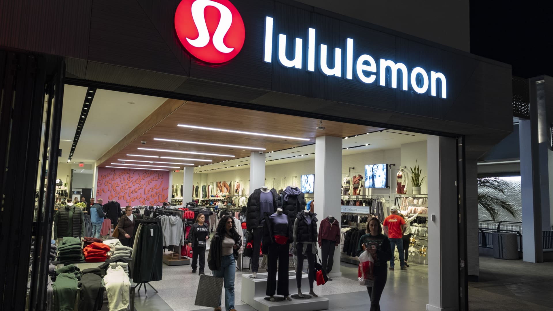 Stocks making the biggest moves premarket: AVGO, LULU, TSLA Stocks making the biggest moves premarket: AVGO, LULU, TSLA