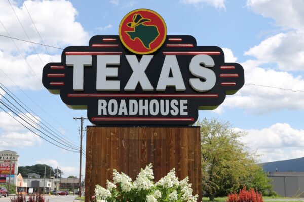 A major headwind for Texas Roadhouse may be easing. Here’s what the charts have to say A major headwind for Texas Roadhouse may be easing. Here’s what the charts have to say