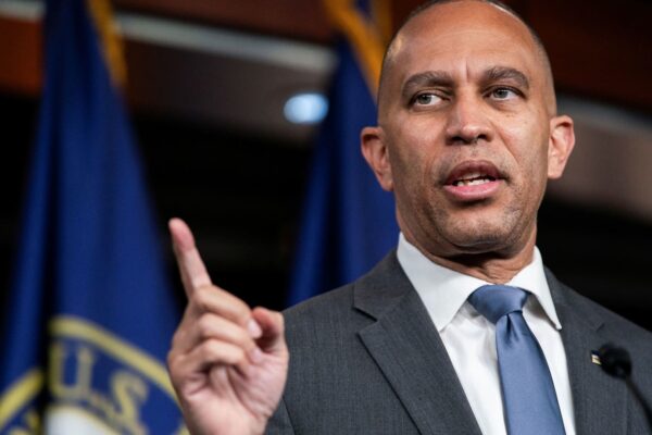 Government shutdown would be Republicans’ fault, Jeffries warns Government shutdown would be Republicans’ fault, Jeffries warns
