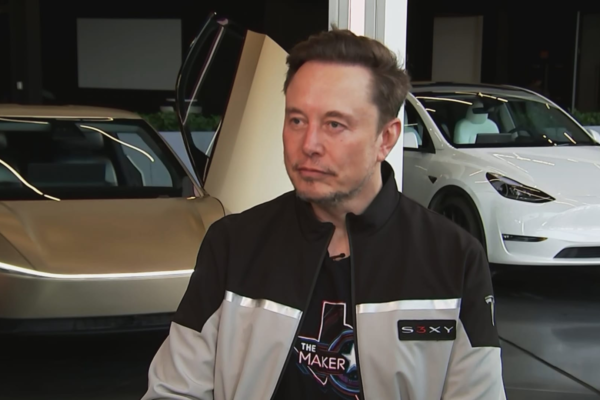 Elon Musk calls ISS ‘corporate terrorists’ for rejecting his pay package