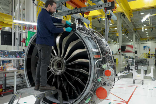 Boeing hires replacement workers as defense unit strike continues