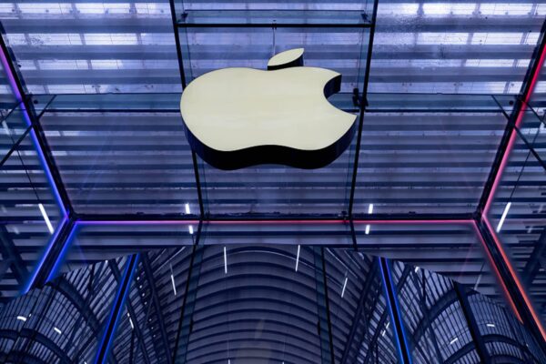 Investor Peter Andersen is disappointed in Apple’s ‘embarrassing absence’ in AI ahead of iPhone event