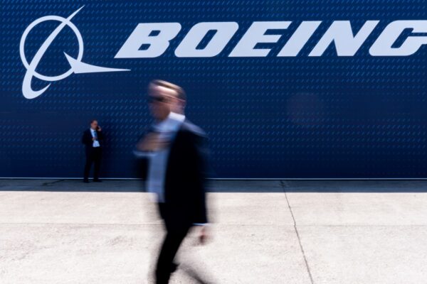 Everybody should buy Boeing — Cramer says our bull case is coming into focus