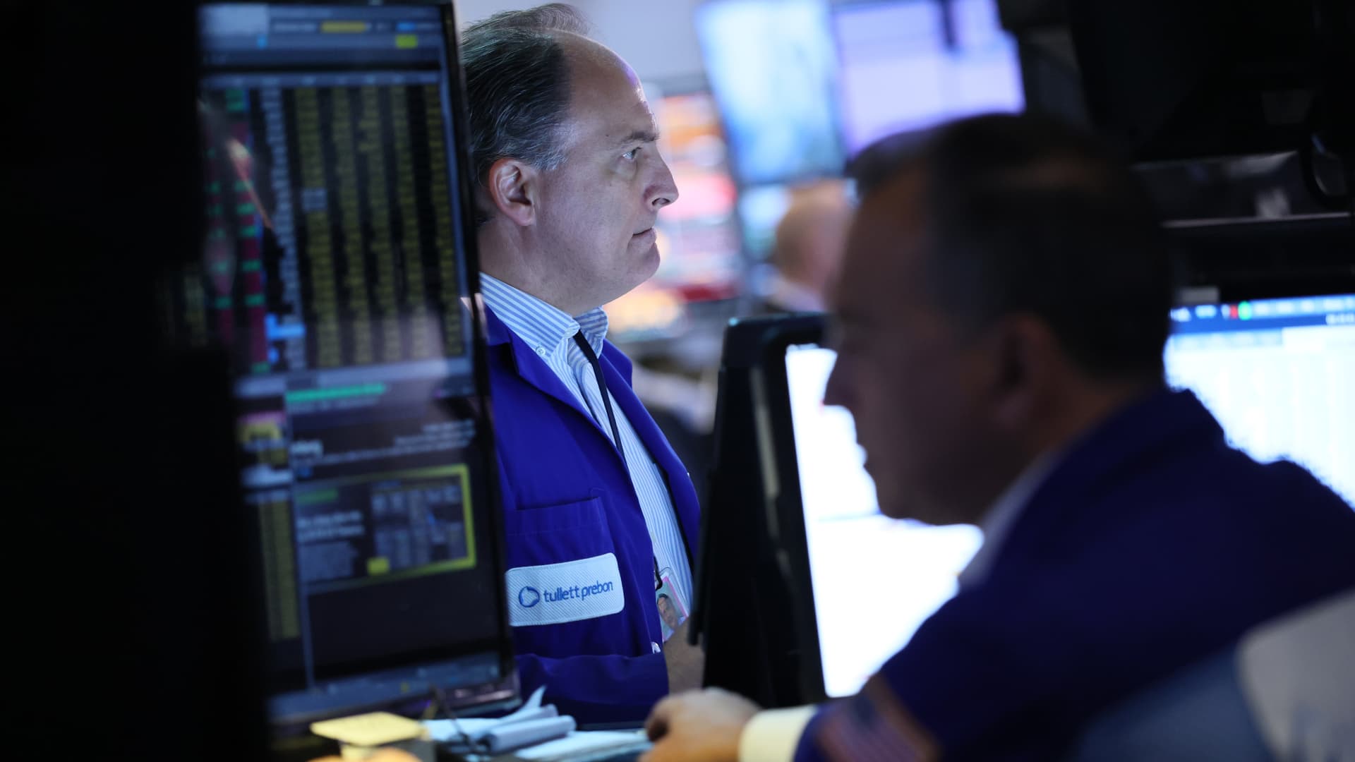 Stock market today: Live updates Stock market today: Live updates