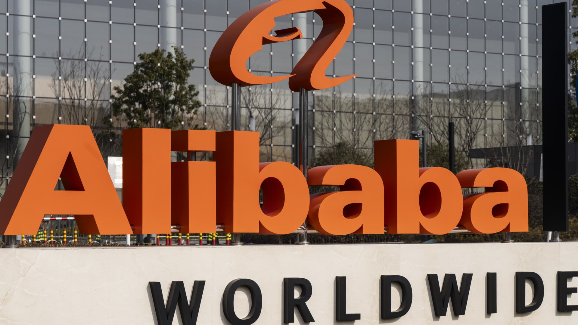 Alibaba shares jump 19% on cloud unit growth, report of new AI chip