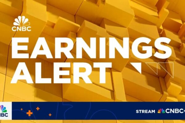 C3 AI reports declining revenue, announces new CEO to replace Siebel