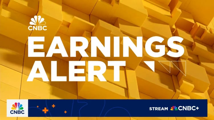 C3 AI reports declining revenue, announces new CEO to replace Siebel C3 AI reports declining revenue, announces new CEO to replace Siebel