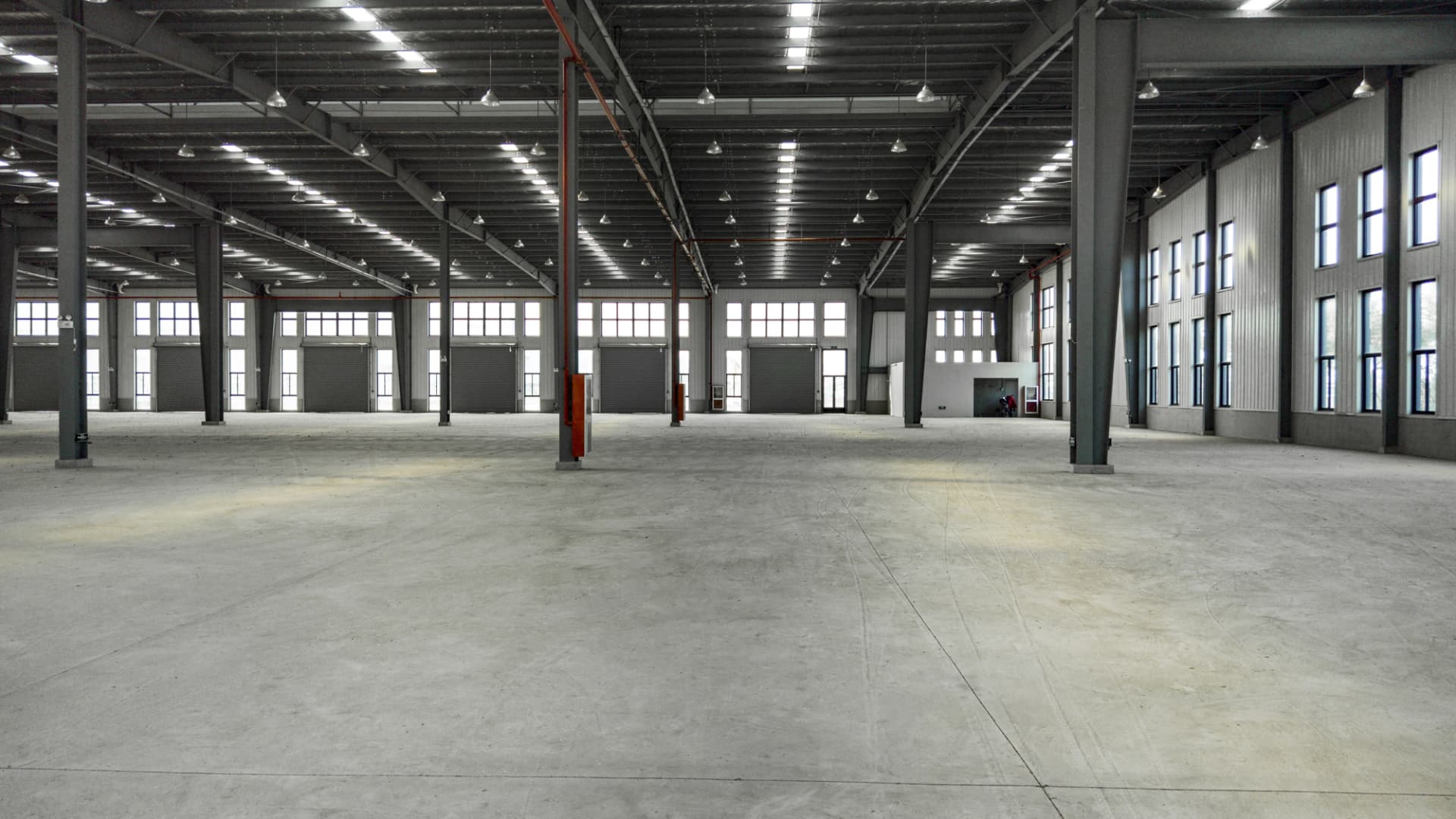Demand for industrial space falls for the first time in 15 years Demand for industrial space falls for the first time in 15 years