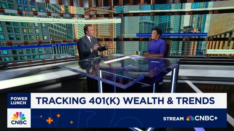 Powerball jackpot hits .8 billion. Here’s the tax bill if you win