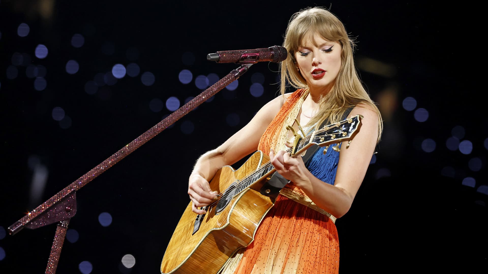 7 traits highly successful people like Taylor Swift share: They’re ‘unicorns,’ says expert