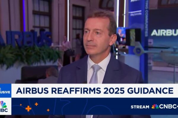 Airbus CEO reaffirms delivery guidance for 2025