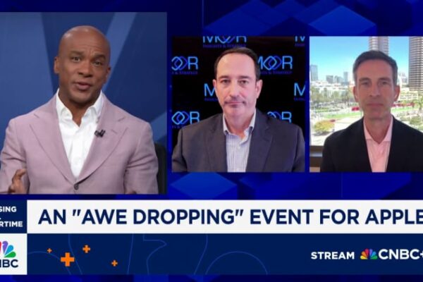 Apple, Google and Meta are trying to build the universal translator