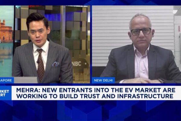 What’s keeping the middle class from driving an EV?