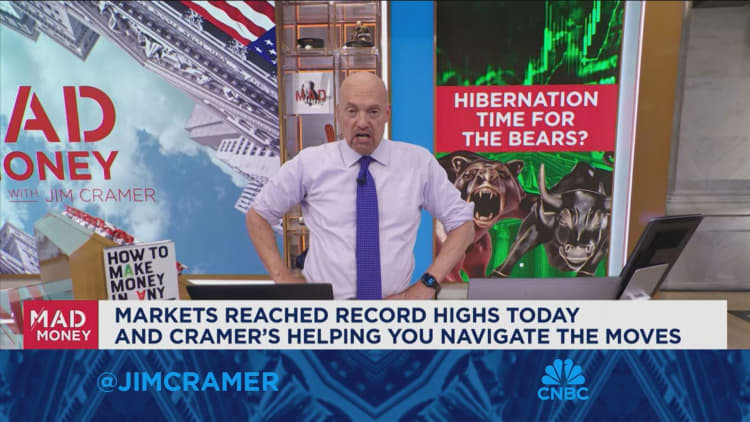 After a record day, Jim Cramer argues against market ‘cynics’ After a record day, Jim Cramer argues against market ‘cynics’