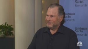 Benioff says he’s ‘inspired’ by Palantir, but calls out its prices