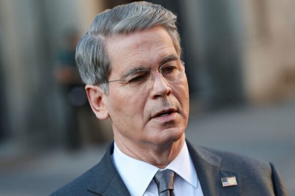 Steve Bannon floats idea of Bessent running both Treasury and the Fed