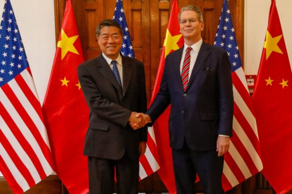 Stoxx 600, FTSE, U.S.-China talks