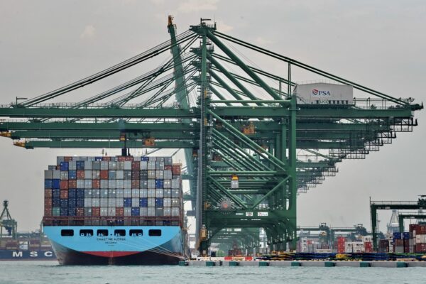 Singapore’s exports plunge 11.3% in August, much weaker than forecast