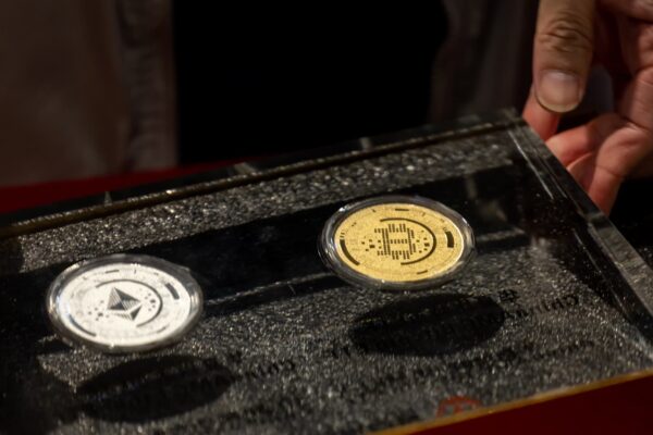 SEC paves way for crypto spot ETFs with new listing rules