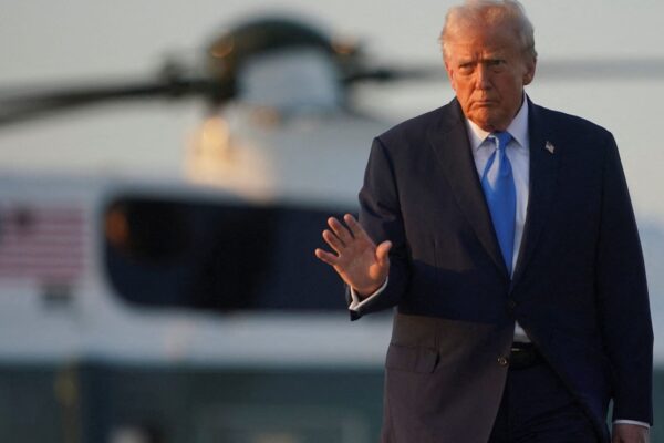 Shutdown meeting with top Democrats on hold