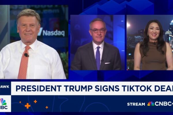 YouTube to pay Trump .5 Million to settle lawsuit over suspension