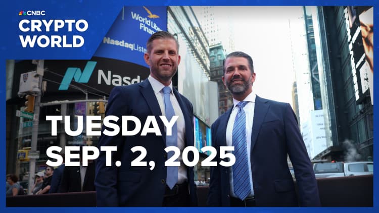 Trump, who questioned his opponents’ health, rebuffs rumors about his own