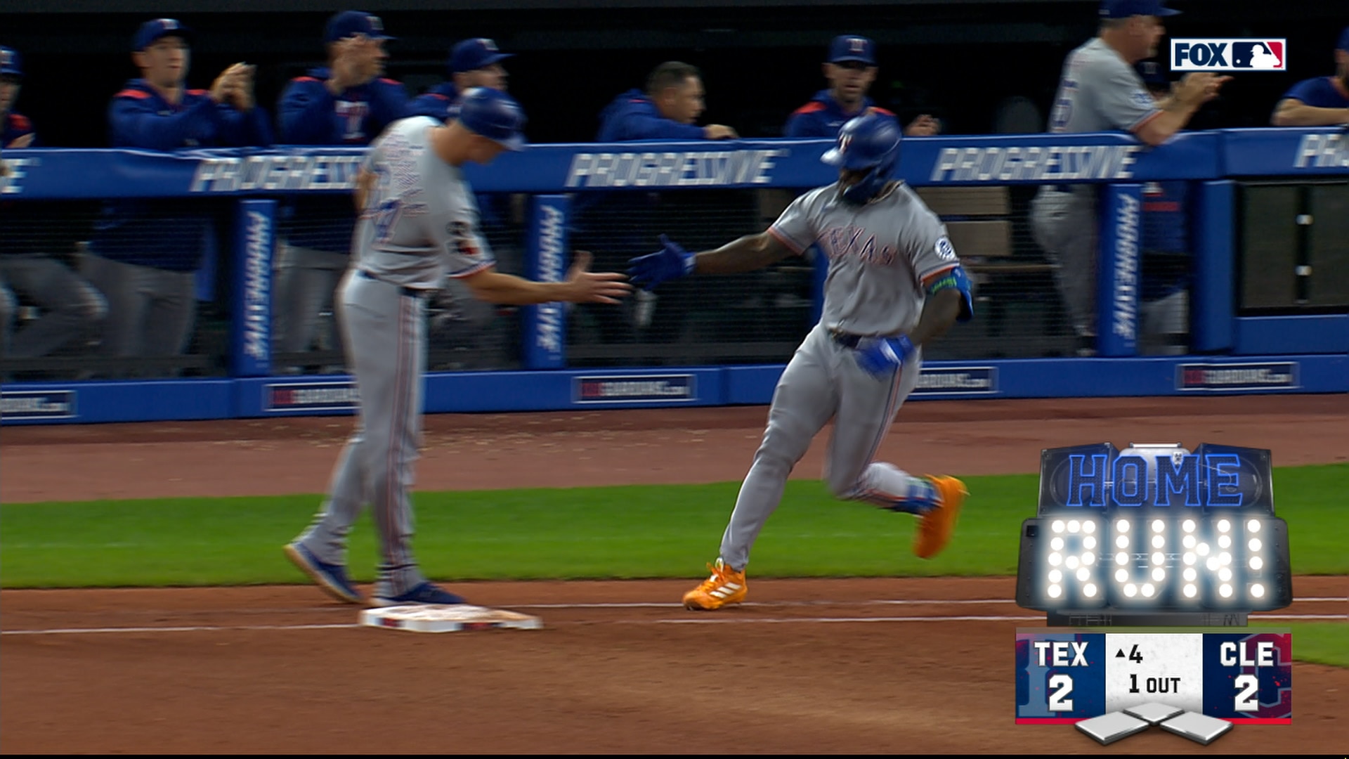 Rangers' Adolis Garcia launches solo HR, tying game against Guardians