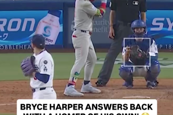 THE PHILLIES RETAKE THE LEAD IN THE 8TH! 🔥🍿