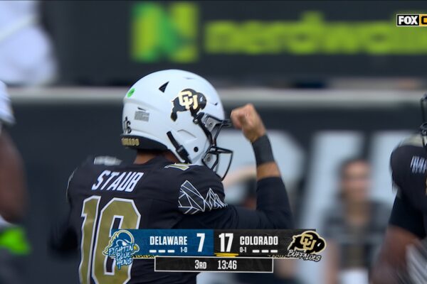 Ryan Staub throws a 71-yard TD to Sincere Brown, extending Colorado's lead over Delaware