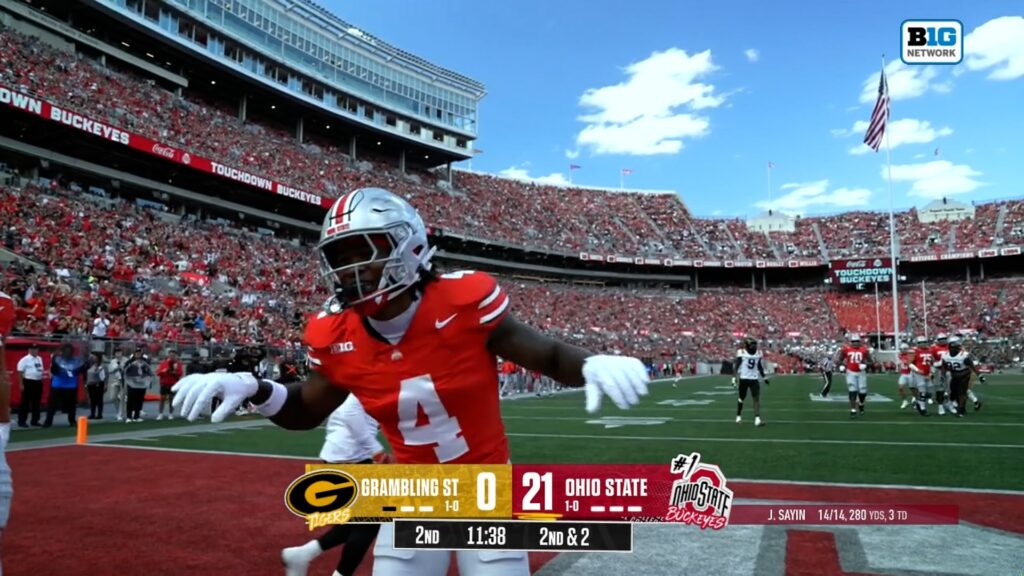 HAVE A DAY, JEREMIAH! Smith catches his 2nd TD of the game, extends Buckeyes lead
