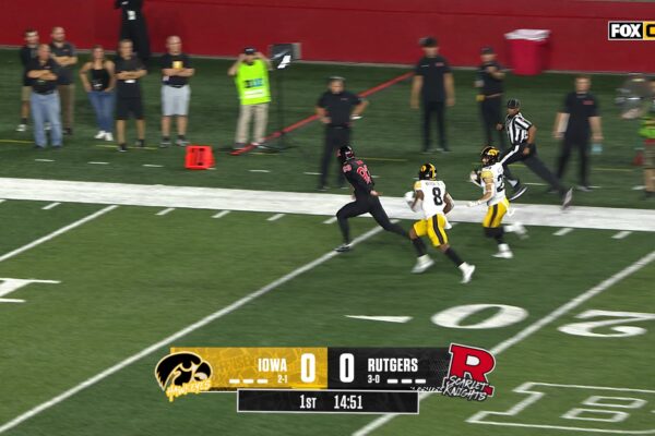 Kaden Wetjen returns kickoff for TD, giving Iowa early lead over Rutgers