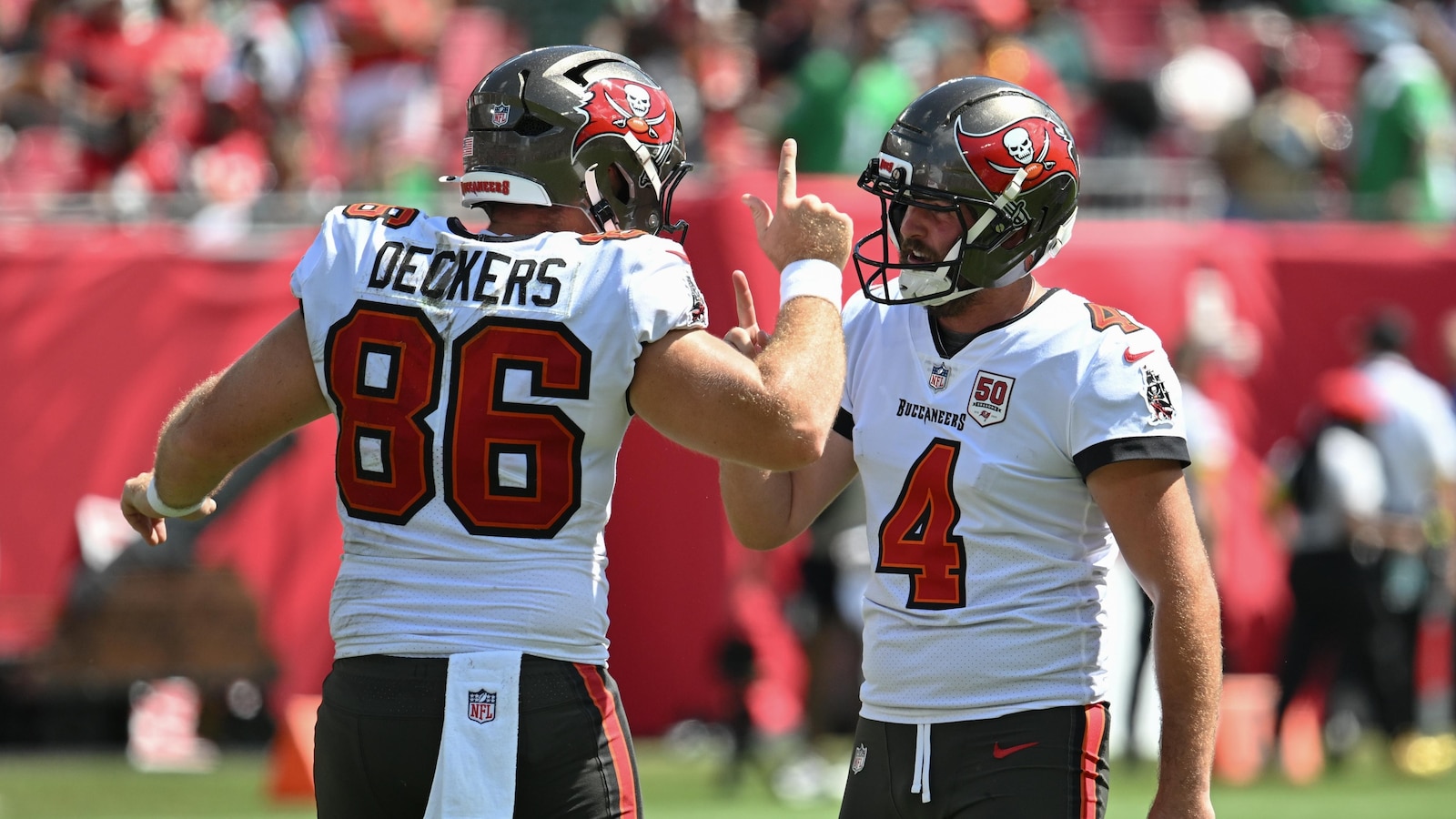 Bucs’ Chase McLaughlin hits 65-yard field goal; Eagles score another touchdown on special teams Bucs’ Chase McLaughlin hits 65-yard field goal; Eagles score another touchdown on special teams