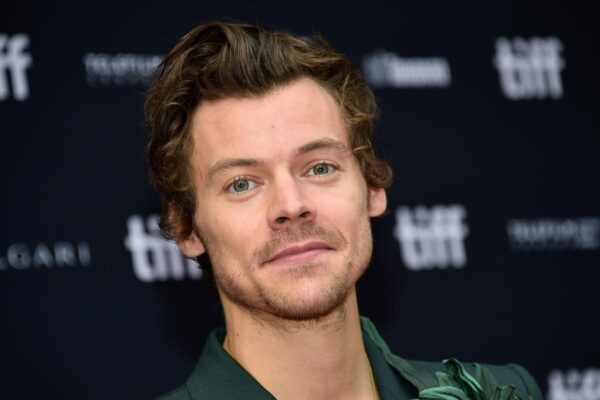 Harry Styles runs Berlin Marathon in under 3 hours