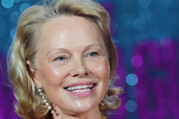 Pamela Anderson leads the way for women who choose to go makeup free