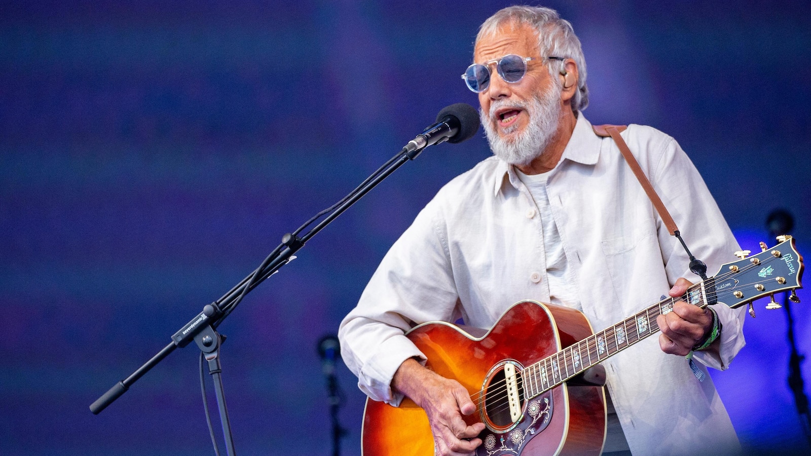 Cat Stevens postpones North American tour and cites visa issues Cat Stevens postpones North American tour and cites visa issues