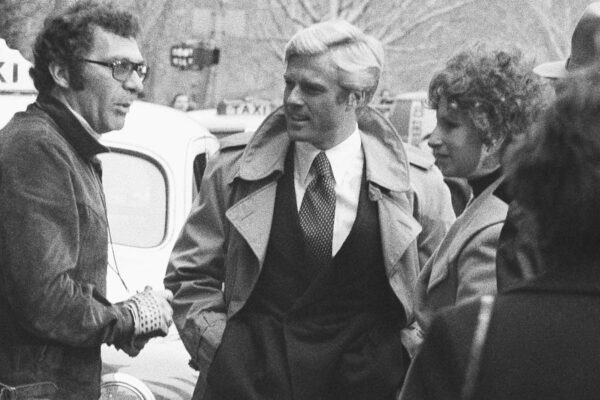 Fonda, DiCaprio, Streisand and more mourn the death of Robert Redford