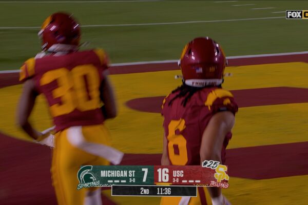 Jayden Maiava finds Makai Lemon for 40-yard TD, extending USC's lead over Michigan State