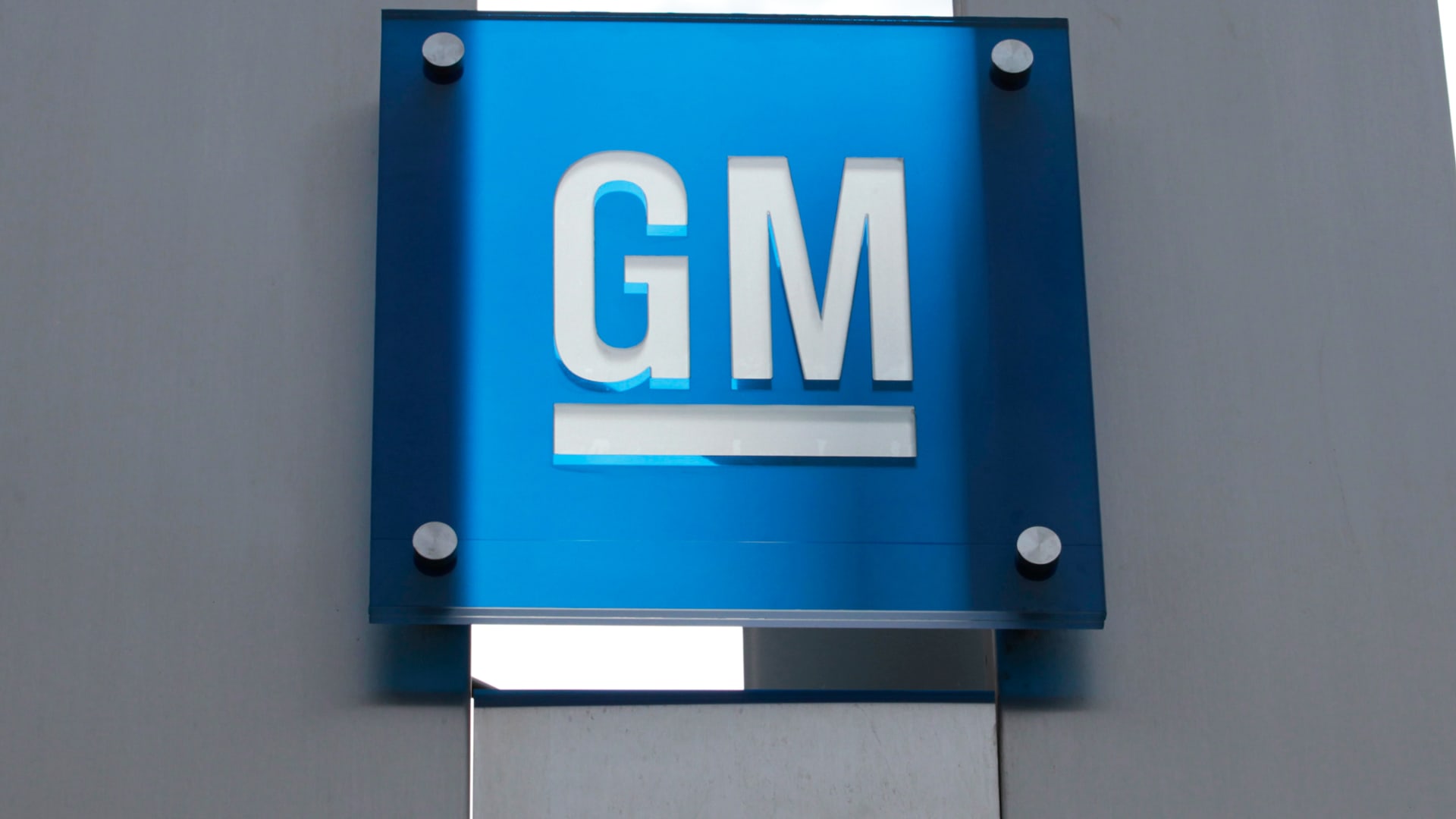 GM lays off more than 1,700 at sites in Michigan, Ohio, citing EV challenges