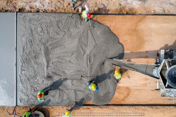 Prologis, Amazon and Meta sign low-carbon concrete pact