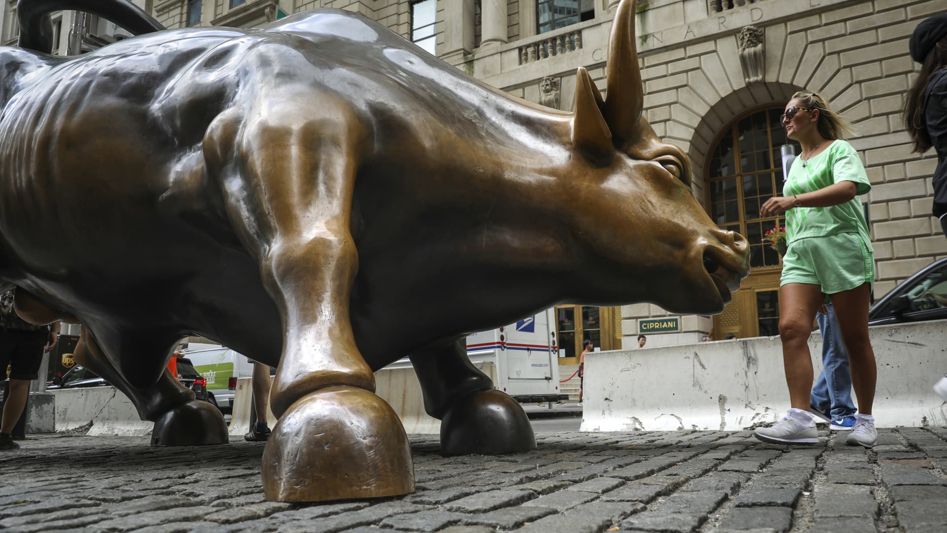 U.S. stock indexes charge ahead with three record closes U.S. stock indexes charge ahead with three record closes