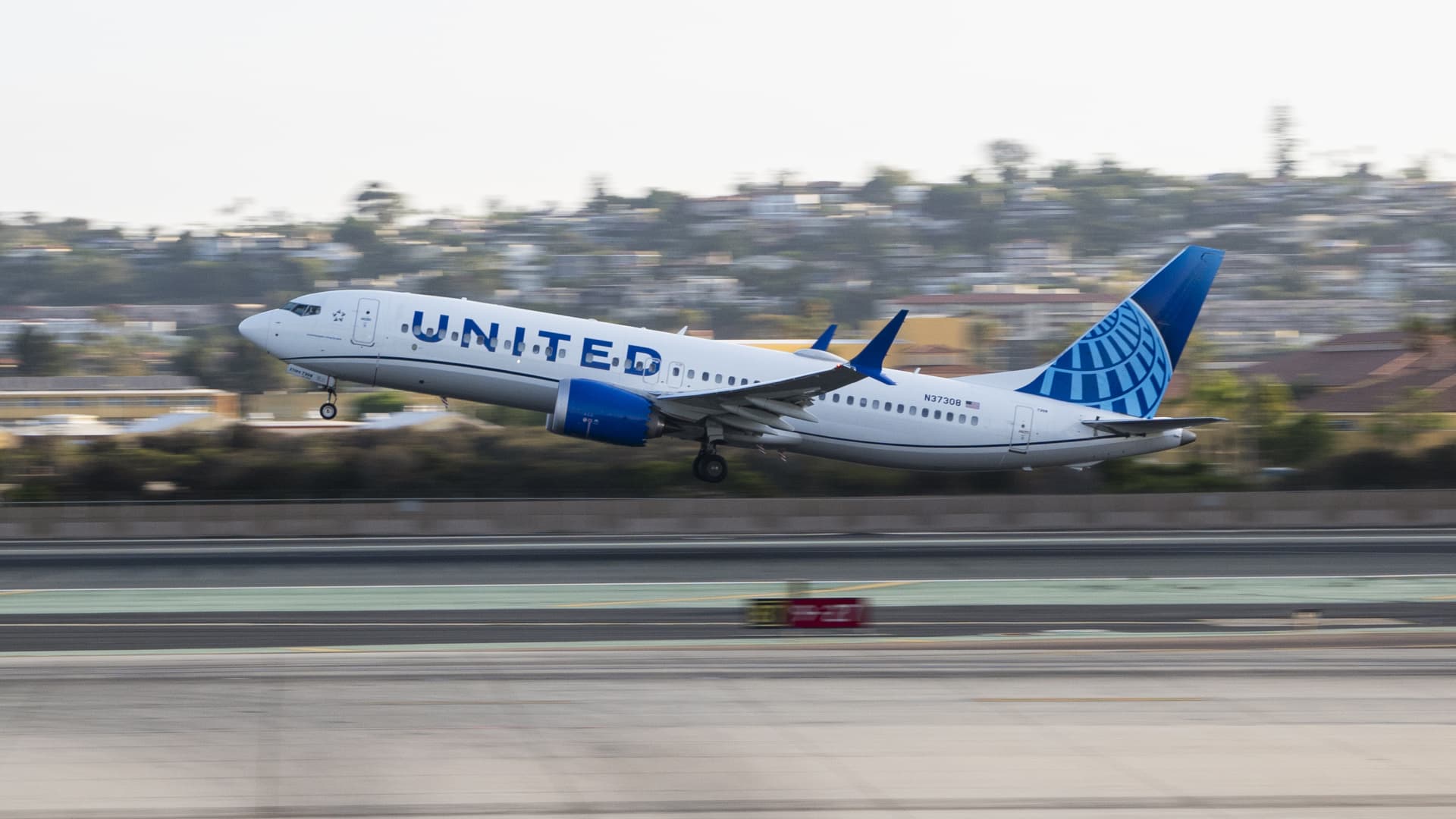 United Airlines (UAL) 3Q 2025 earnings United Airlines (UAL) 3Q 2025 earnings