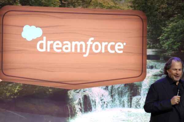 Cramer says ‘the old Salesforce is back’ after new targets point to faster growth